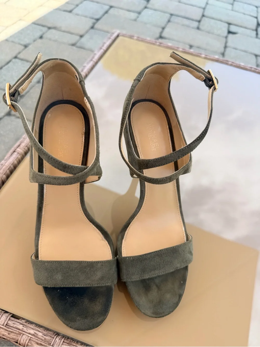 Michael Kors Leather Faryn Sandal Olive 8.5
